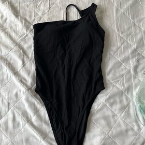 NWT Xhilaration Black One Shoulder High Cut One-Piece Swimsuit